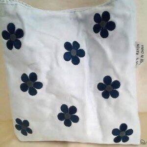 Crocheted reversible purse